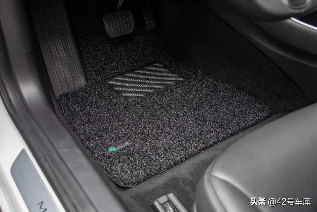 特斯拉model3最新款脚垫,最新款特斯拉model3脚垫