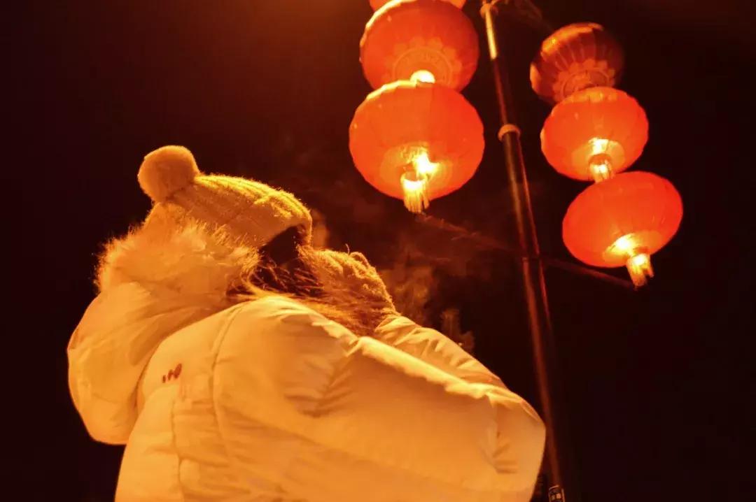 描写春节的诗词大全100首,春节100首最美诗词带解释