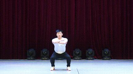 800米1000米训练方法中考体育,中考体育男1000米女800米训练视频