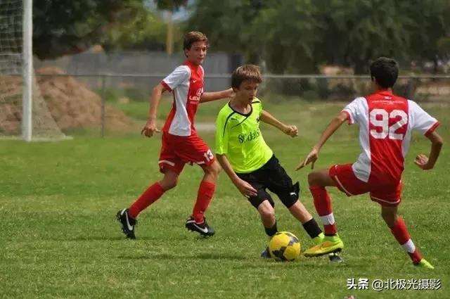 后键对焦拍照技巧图解,职业摄影后键对焦技巧