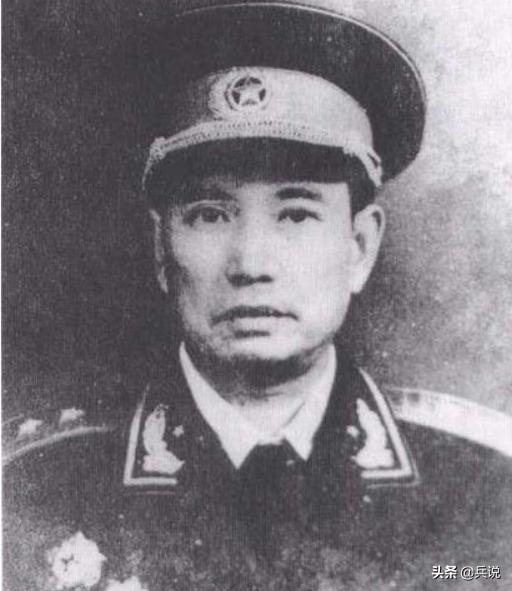 集体安葬在塔山的八位将军,七名烈士安葬