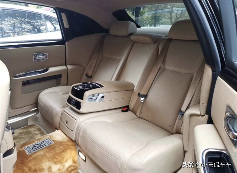 二手劳斯莱斯跑婚庆多久能回本,想买一辆劳斯莱斯二手车