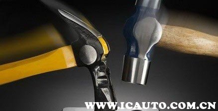 车钥匙锁后备箱里怎么办车门已锁,车钥匙放后备箱后备箱关不上