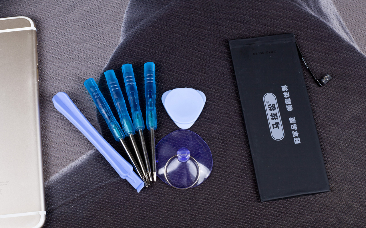 苹果6p换哪种电池好,苹果6p自己换电池难不难