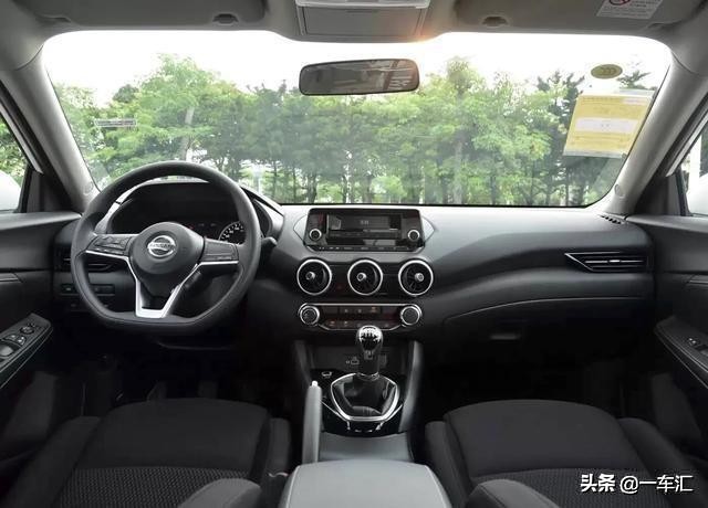 2020款日产轩逸顶配17寸轮毂,轩逸经典舒适版怎么是黑色轮毂