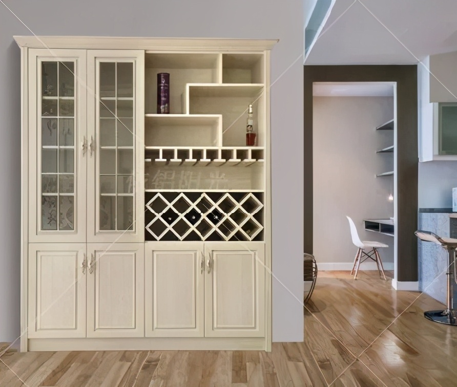 全铝家居未来发展前景，值得我们每一位全铝人深思共勉