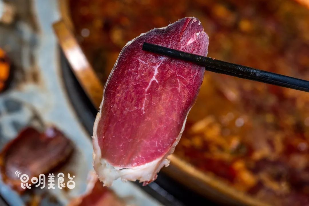 昆明最好吃的酸菜牛肉,昆明关上老坛秘制酸菜牛肉