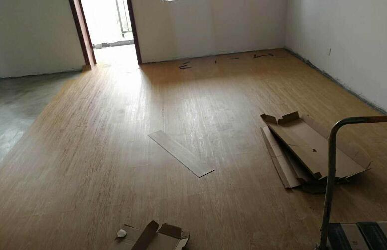 pvc木地板的优点缺点,环保pvc地板的价格