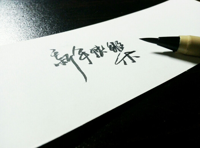 既可朝九晚五也能浪迹天涯的意思,愿我们朝九晚五又可以浪迹天涯