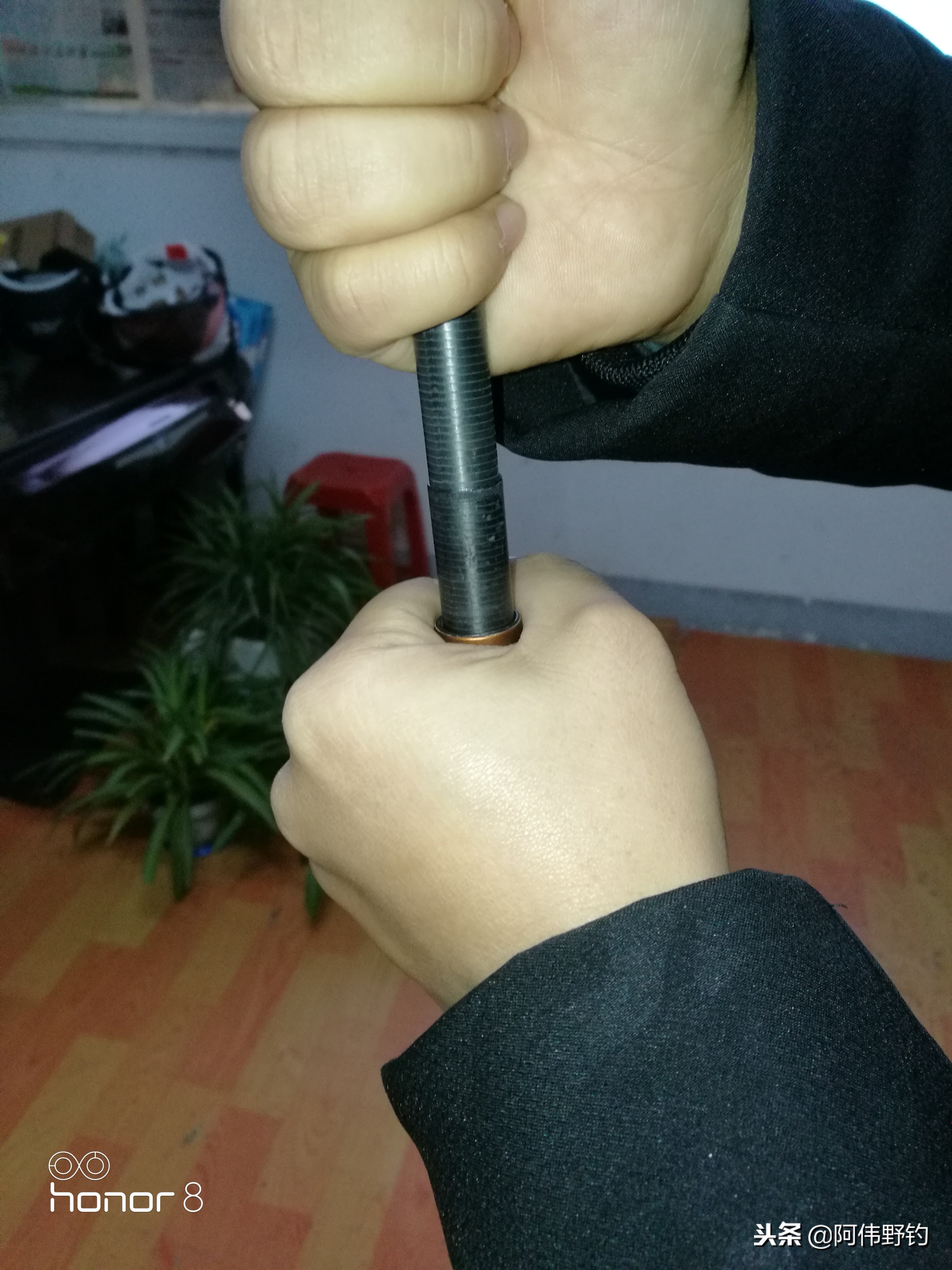 鱼竿卡节最佳复活方法,下雨天鱼竿容易卡节怎么避免