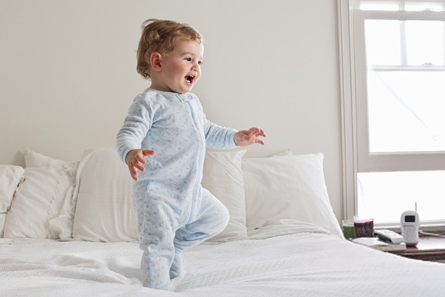 周岁宝宝变化大总结,你家孩子有吗?宝妈正确做法,培养智慧宝宝