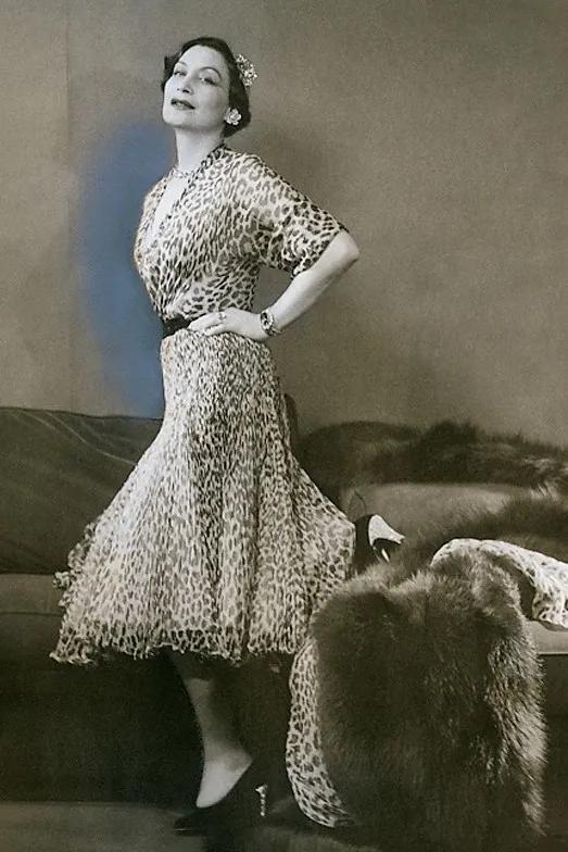 迪奥dior2020走秀冬季款运动鞋,dior2012春夏走秀视频完整版