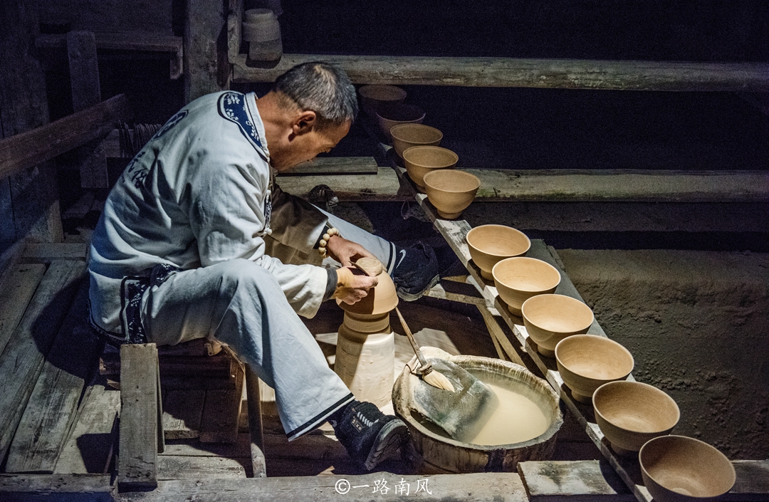 宋朝时景德镇发展成为瓷都的原因,北宋兴起的江西景德镇