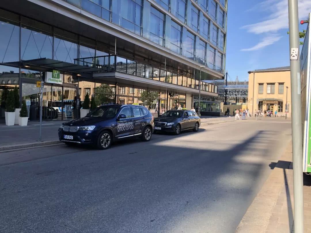 这地方一张罚单78万!豪车开出租家用车是“破烂”,咋回事?