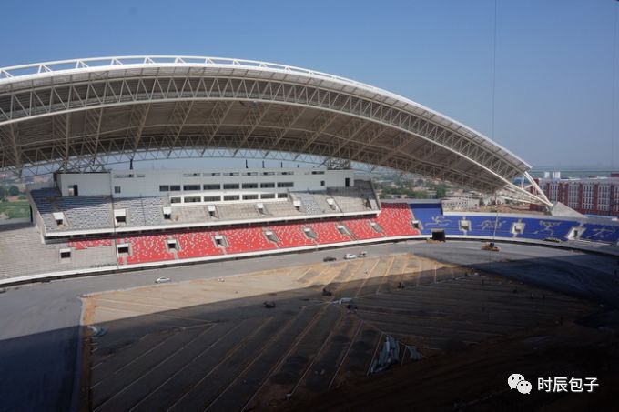 闀垮畨绔炴妧娓崡涓诲満,闄曡タ闀垮畨绔炴妧娓崡浣撹偛涓績