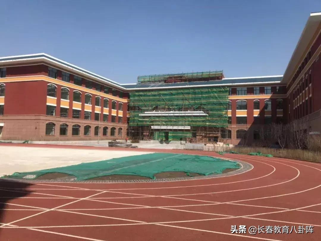 新建成的学校好还是老牌学校好,今年新建学校一览
