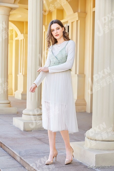 深圳金蝶茜妮女装专卖店,金蝶茜妮品牌女装加盟项目