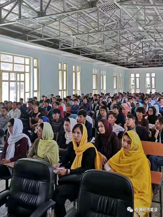 徐奇渊：美元、石油、战争…阿富汗，我们最陌生的邻国，我要为你写点什么