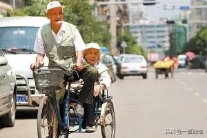 可怕的谣言小说,谣言的危险小说