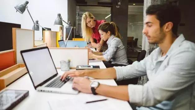 澳洲留学生有什么好工作,在澳洲留学生如何融入当地