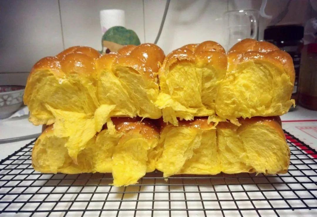 不含添加剂南瓜面包,不用烤箱的南瓜面包