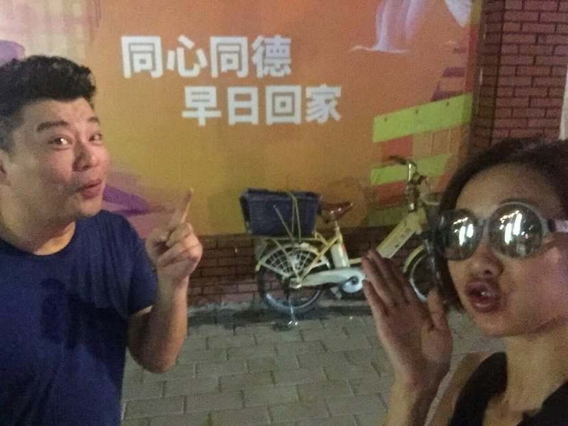 黎耀祥曝TVB辛酸史，梁朝伟拍《侠客行》睡到口吐“白沫”