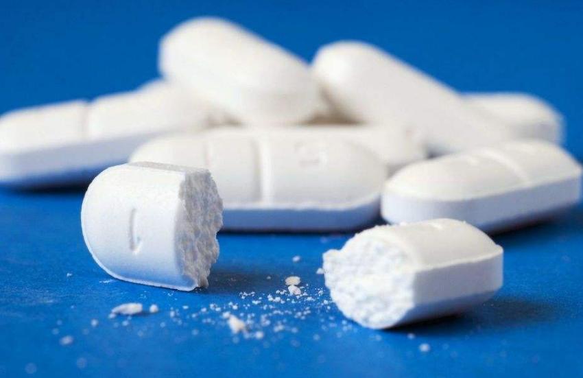 弟弟一天吃止痛泰勒宁几十片，严重上瘾，我们该怎么办？