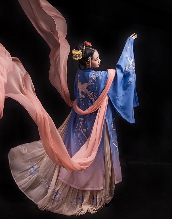 汉服汉元素童装,汉元素洛丽塔服装设计