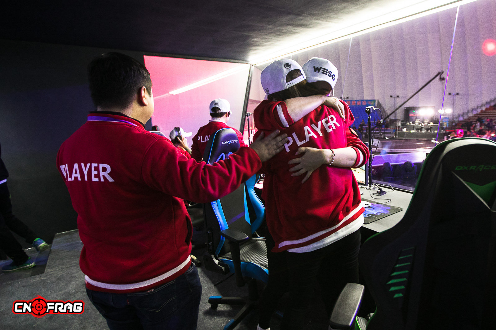 TheYearinPhotos-cnFrag2018年度电竞图片