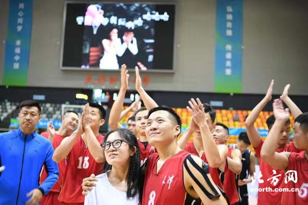 全国第十届残运会暨第七届特奥会残运会赛场上“最浪漫的事”