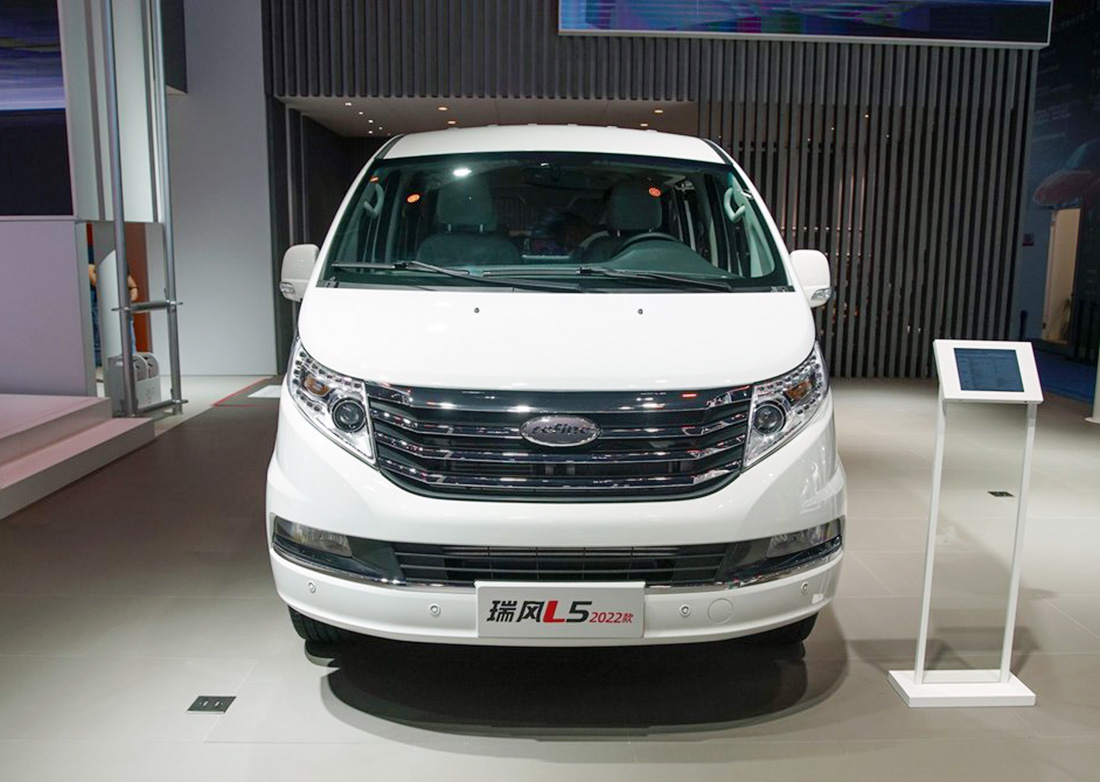 江淮新款大7座MPV，瑞风L5实车亮相，轴距超3米，搭载2.0T动力