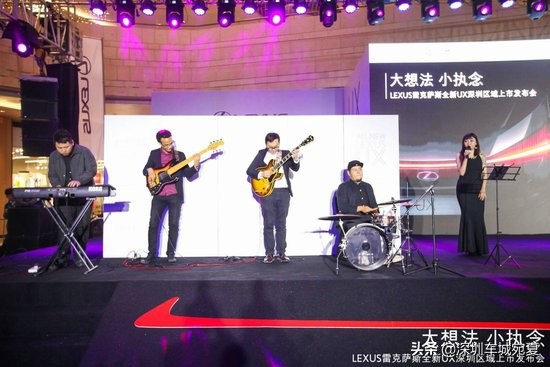 雷克萨斯ux2022款260hfsport版,配置高空间窄试驾丐版雷克萨斯ux