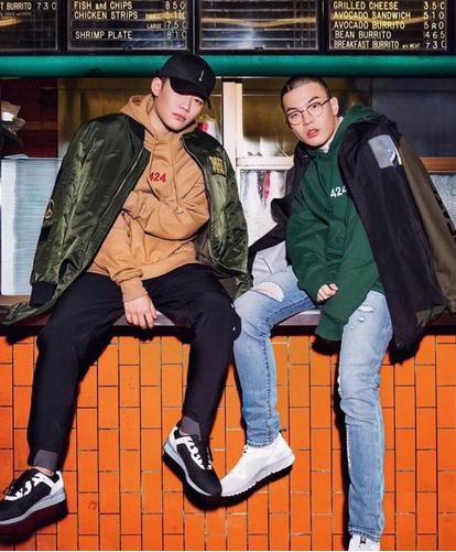 连帽卫衣推荐秋冬款怎么搭配,卫衣时尚减龄穿搭女