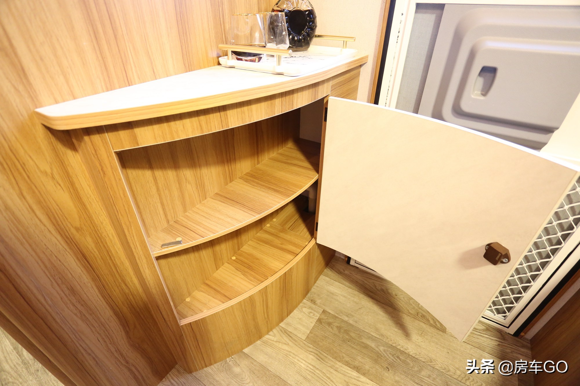 卓美亚房车抖音团购,卓美亚t460横床版房车