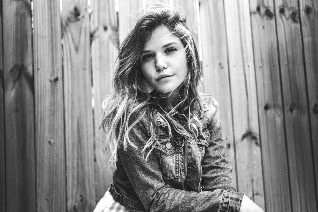 毛孔粗大用什么去黑头最好,细致毛孔最有效的方法去黑头