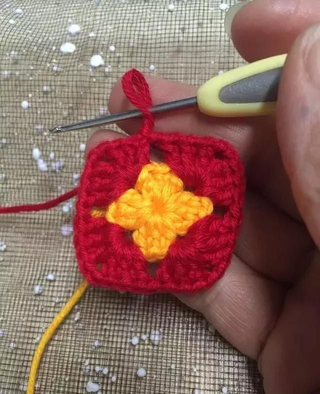 布条编织拖鞋怎么编织鞋头才好看,好看的毛线拖鞋编织教程