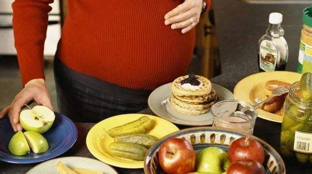 屁股大是否好生养,屁股大生出的孩子更聪明是真的吗