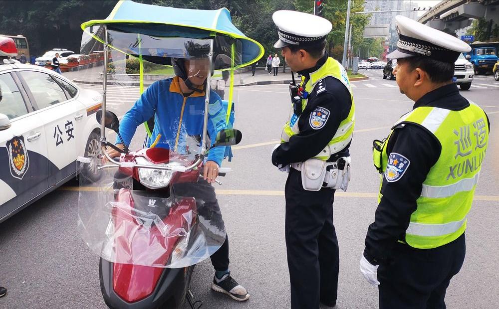 什么时候实施电动车考驾驶证,考电动车驾驶证要符合哪些条件
