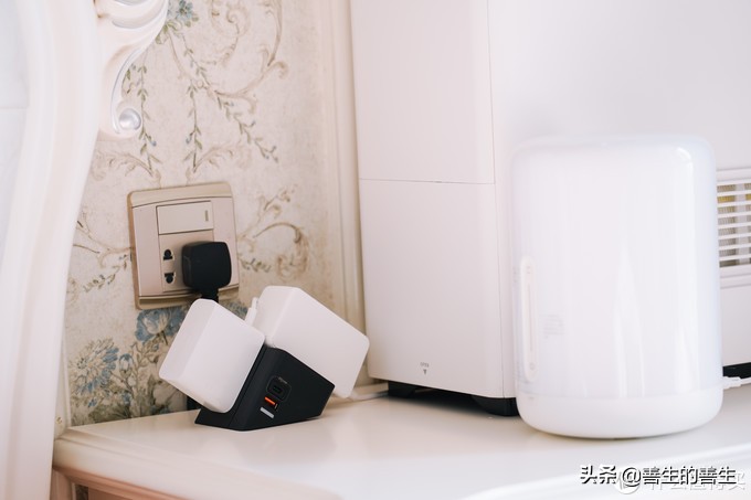 飞利浦原装充电器a7610,飞利浦充电宝带线20000毫安快充