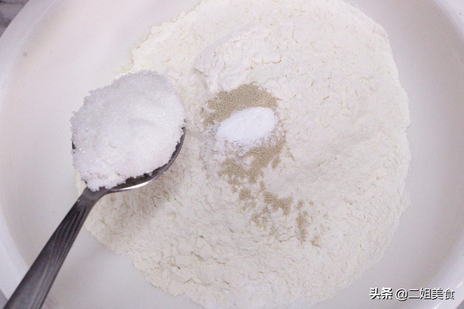 自制软皮绿豆饼,在家自制酥皮冰绿豆饼不用烤箱