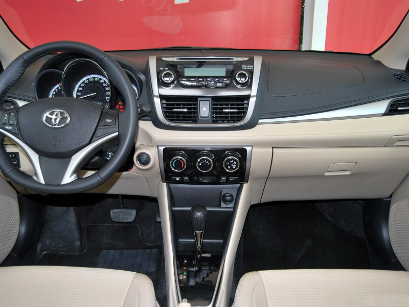 丰田威驰fs车评视频,17款丰田威驰fs怎样