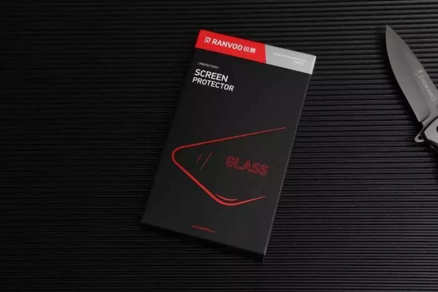 苹果钢化玻璃膜推荐防尘,苹果手机怎么样自己揭下钢化膜