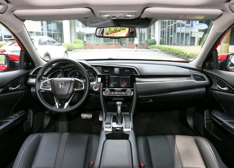 现在买全新十代思域值得吗,9万公里的十代思域还值得买吗