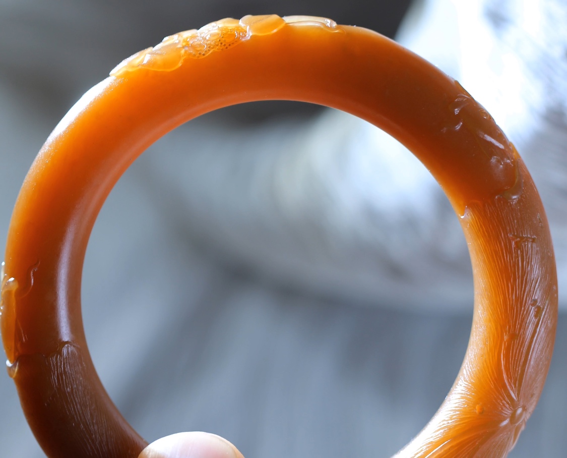 新疆山料为什么比籽料便宜,为什么玉友喜欢新疆料