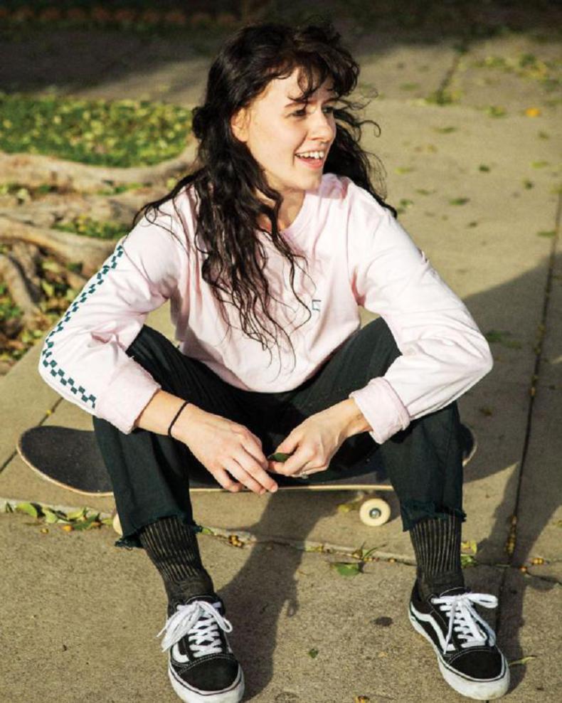 vans基础款卫衣,vans2019连帽卫衣