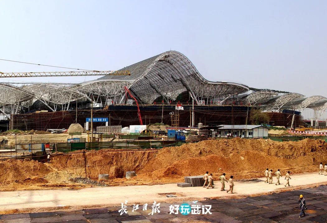 武汉70周年的变化发展,湖北武汉70年荆楚巨变