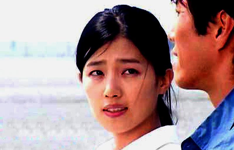 一部当年陪着妈妈熬夜追过的韩剧,连主题曲都那么治愈