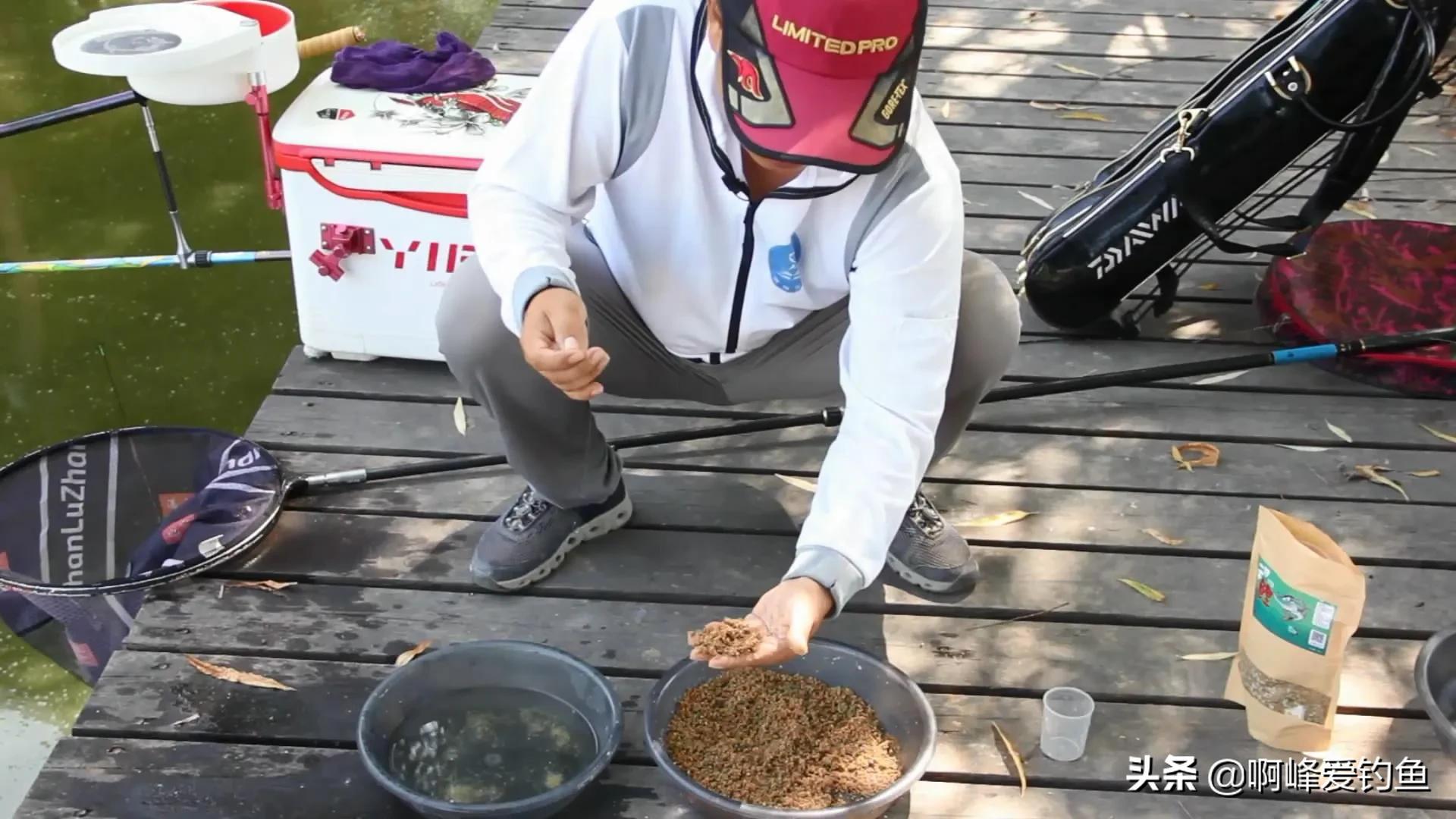野钓鲫鱼饵料加什么添加剂最好,春夏野钓钓鲫鱼用哪款添加剂