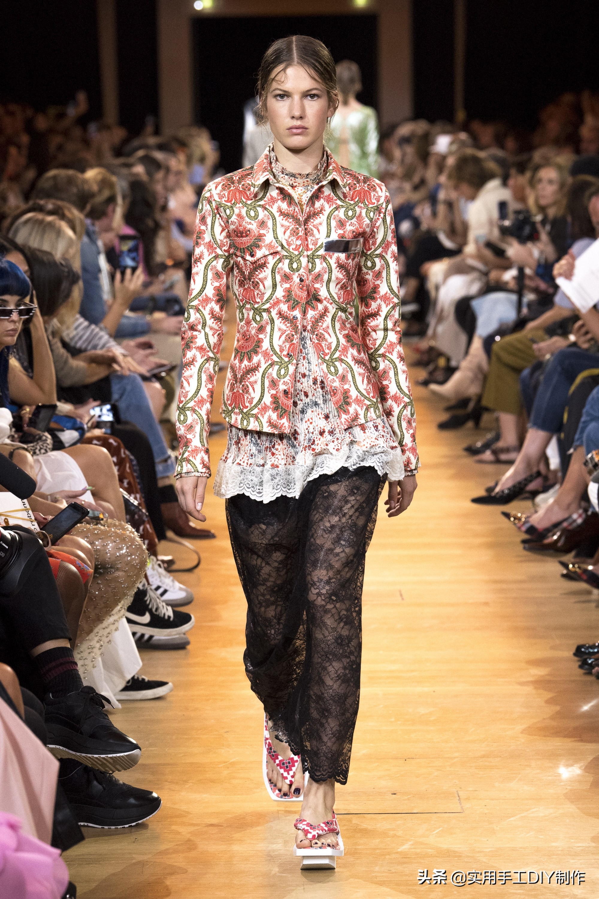 pacorabanne2021春夏系列金属长裙,pacorabanne亮片上衣