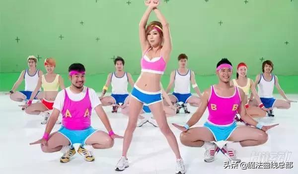 练瑜伽好还是跳郑多燕减肥操有用,郑多燕曲线伸展操完整版